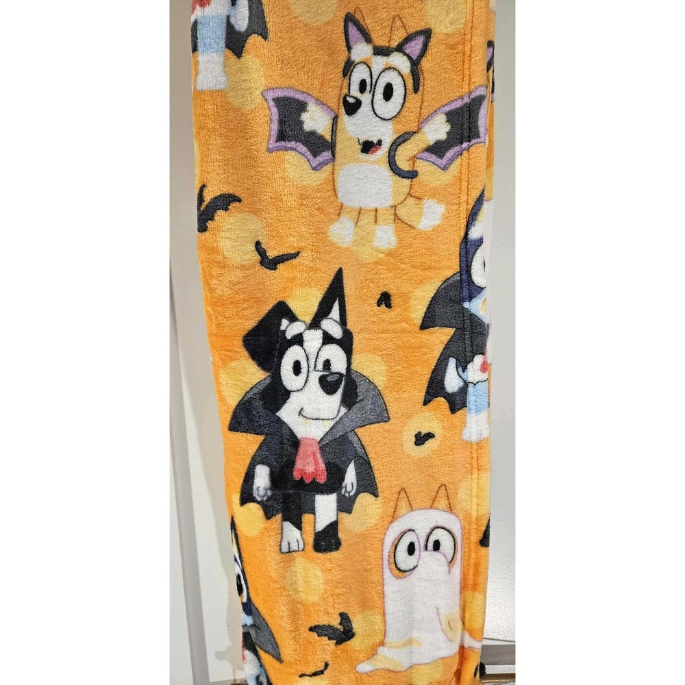 Ludo Throw Blanket Bluey Halloween Orange Silk Touch 50x70 - Picture 3 of 4
